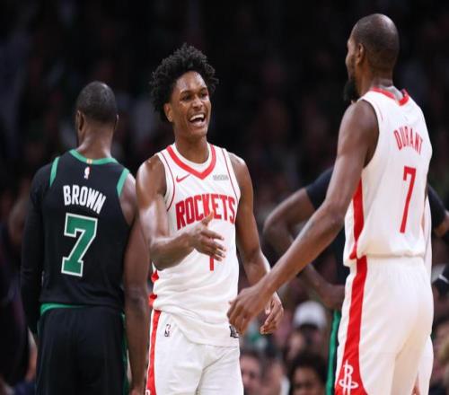 奥斯卡,岁退役传闻,席卷巴蜀,乐鱼体育官网,APP下载,注册领彩金,官方网站,网站入口